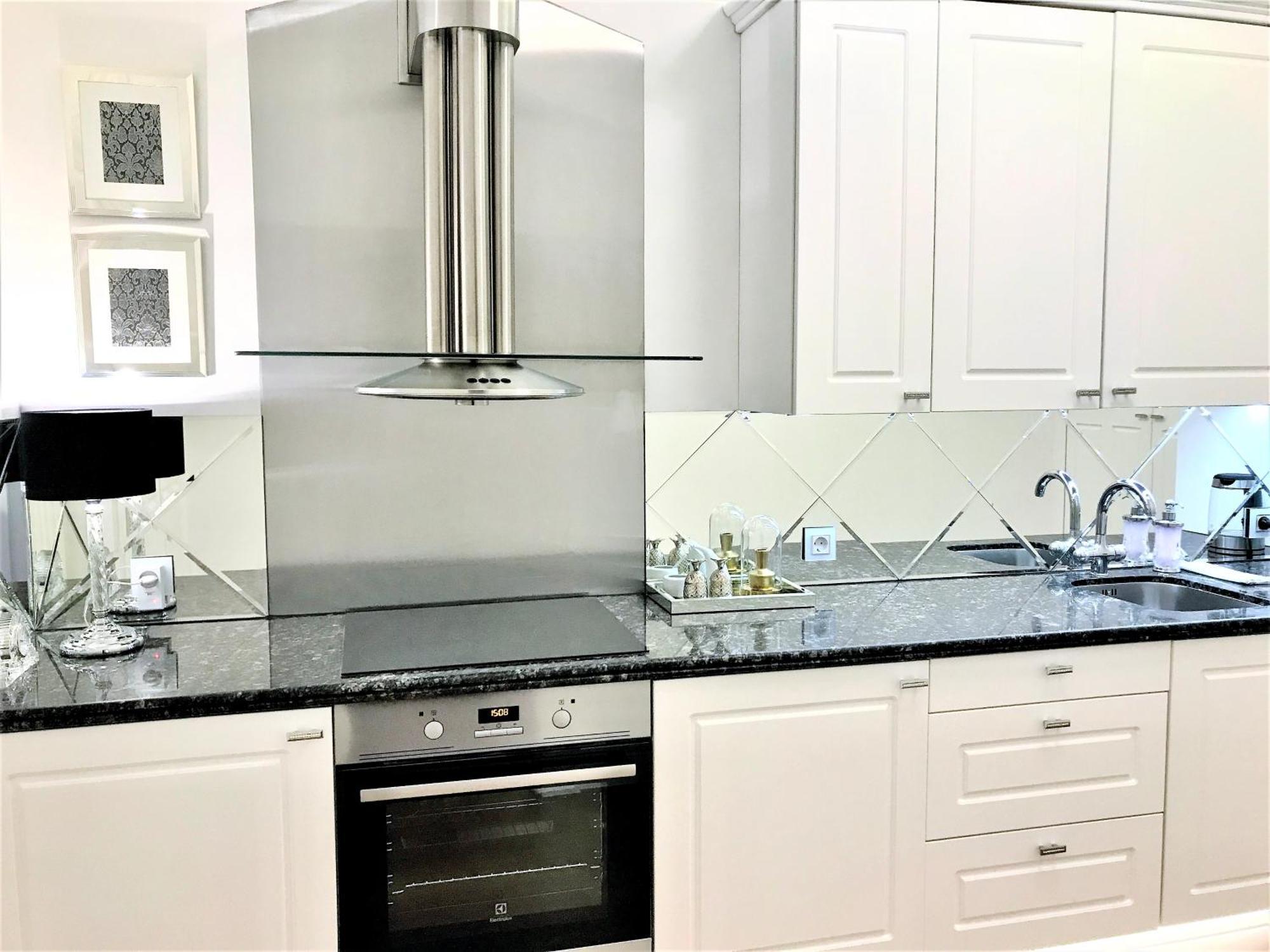 Mondrian Luxury Suites & Apartments Market Square I 바르샤바 외부 사진